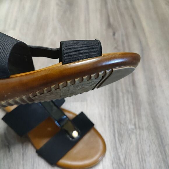 Italian Shoe Maker Slip On Stretch Band Sandals - Picture 12 of 13